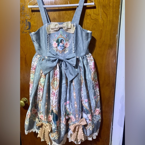 SOLD - Picture 3 of 4